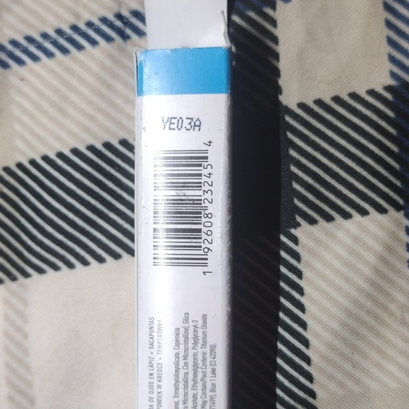 Morphe 2 Eye Wish Shadow Stick +Sharpener in Fingers Crossed - Picture 3 of 3